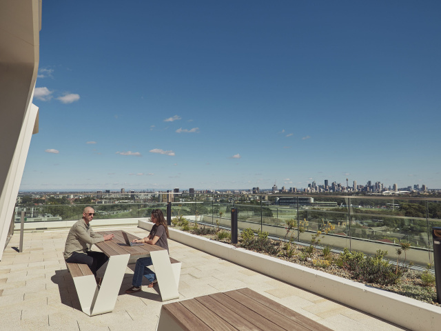 251202 Leathwood UNSW152