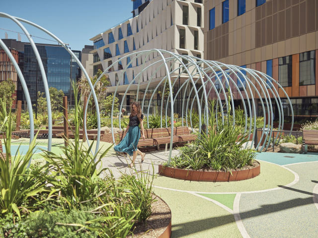 251202 Leathwood UNSW858