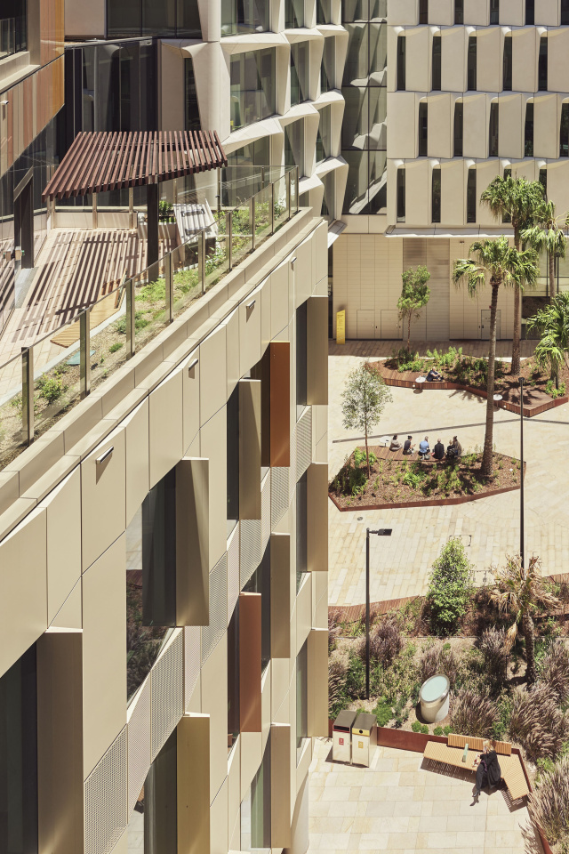 251202 Leathwood UNSW1205