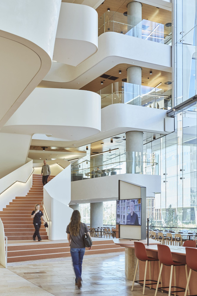 251202 Leathwood UNSW328