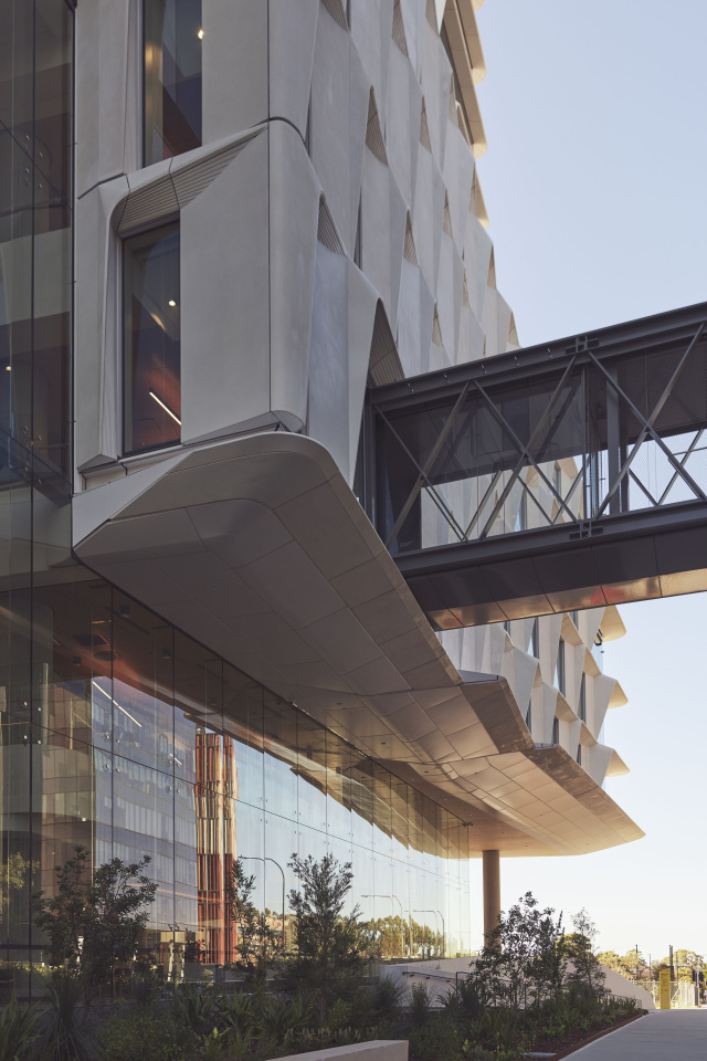 251202 Leathwood UNSW024 2