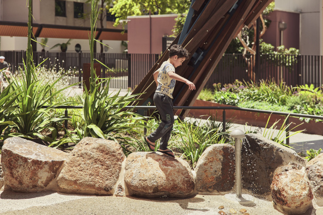 251202 Leathwood UNSW1003