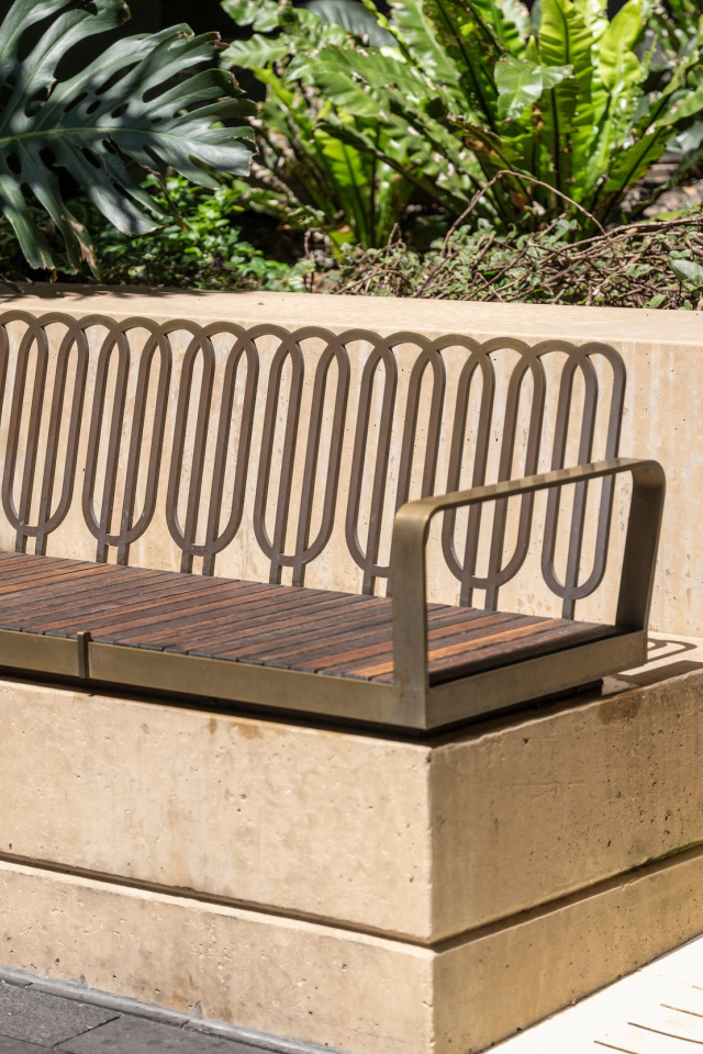 Quay Quarter JOW 241020 2850