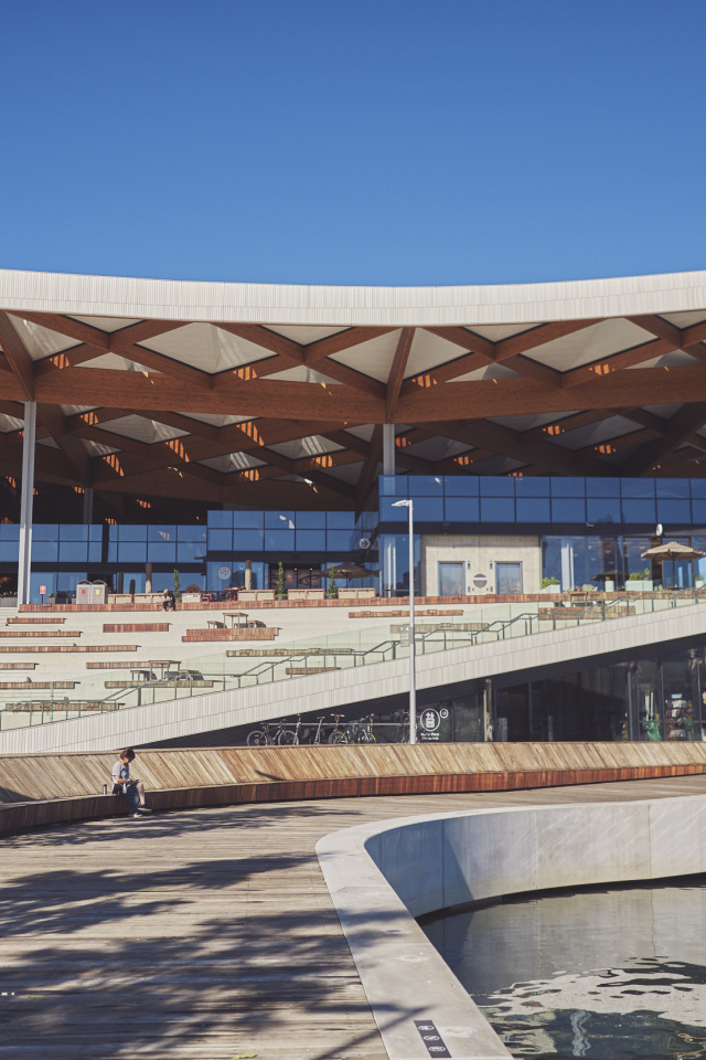 260217 ATV Leathwood Fish Markets 378